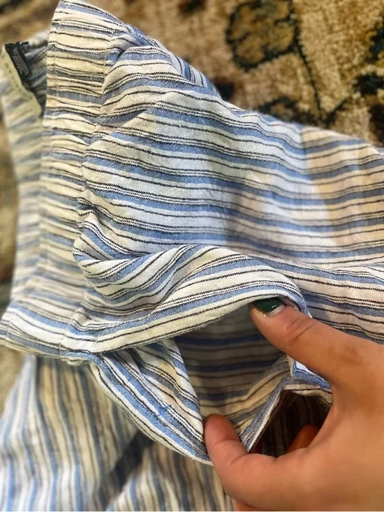 American Eagle Blue and White Striped Wide-Leg Bottoms - Picture 6 of 6